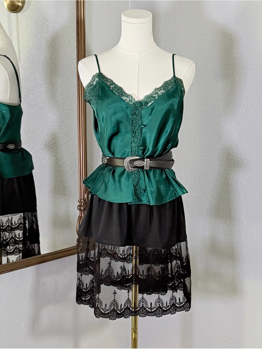 Vanrose Jan Black Lace Trim Slip Skirt Extender 2XL Whimsigoth Boho Mini